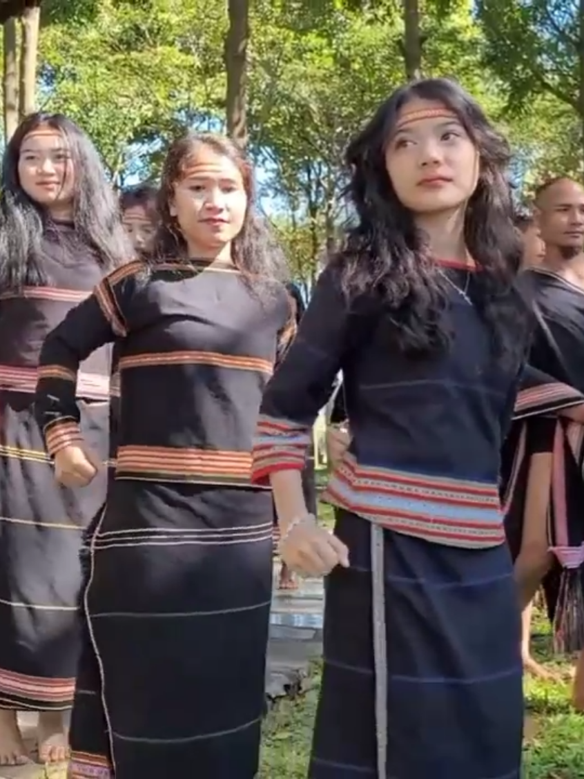 múa xoang cồng chiêng #congchiengtaynguyen #xuhuong #xuhuongtiktok 