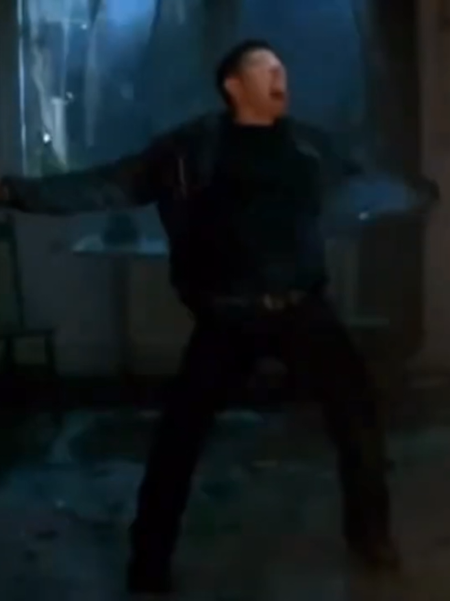 Мне эта идея стрельнула в голову посреди ночи ХАХАЭАЭА #supernatural #supernaturaledit #supernaturalfans #сверхъестественное #deanwinchester 