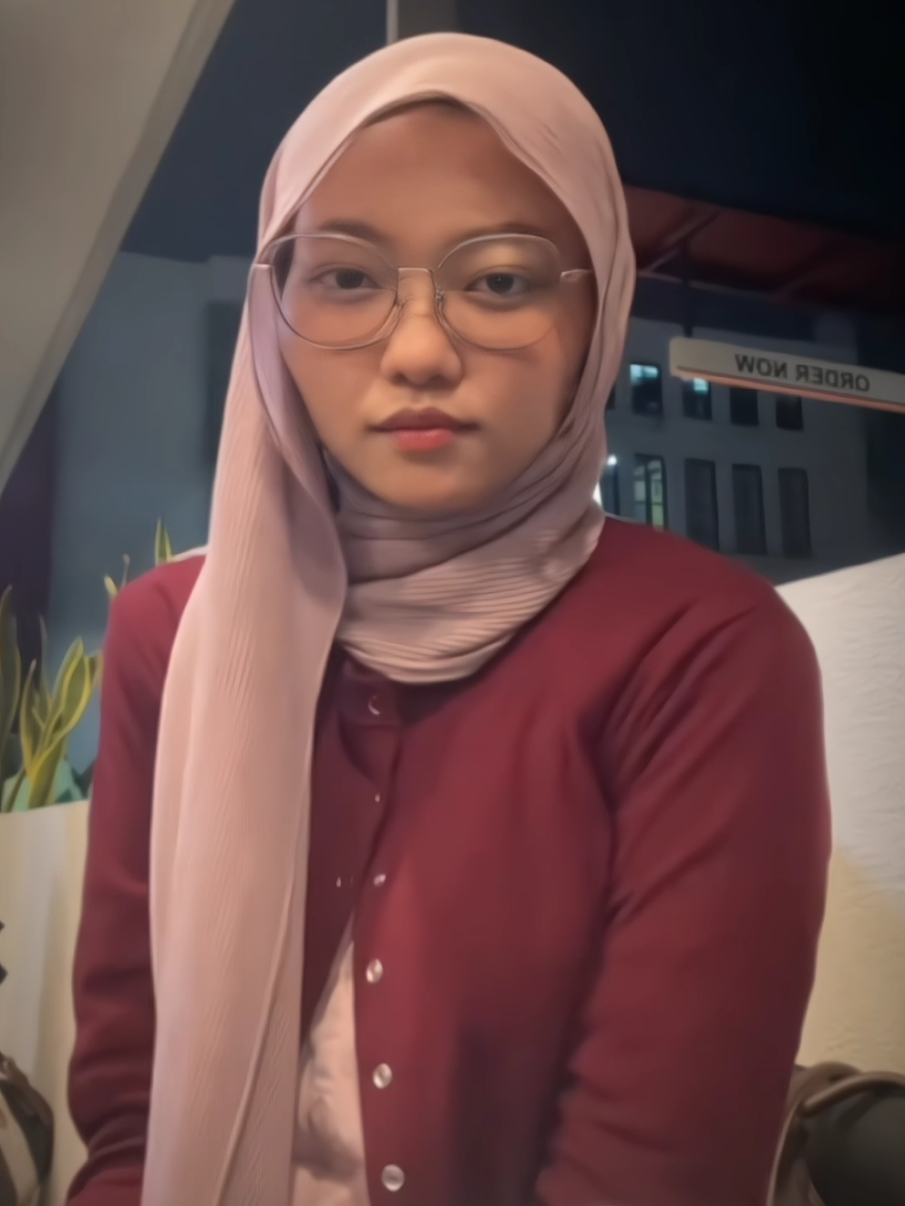 di tiktok vs di langganan🫣 #fyp #fypシ #foryourpage  #tiktok #jj 