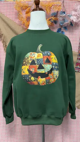 Retro Patchwork Halloween Pumpkin Sweatshirt🎃🎃