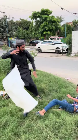 Ya Kia nikal aya 🤣#funny #viralvideo #foryoupage #fypシ #fyppppppppppppppppppppppp 