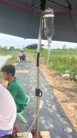 Tàn nhưng không phế, chung đam mê thế này thì chịuu