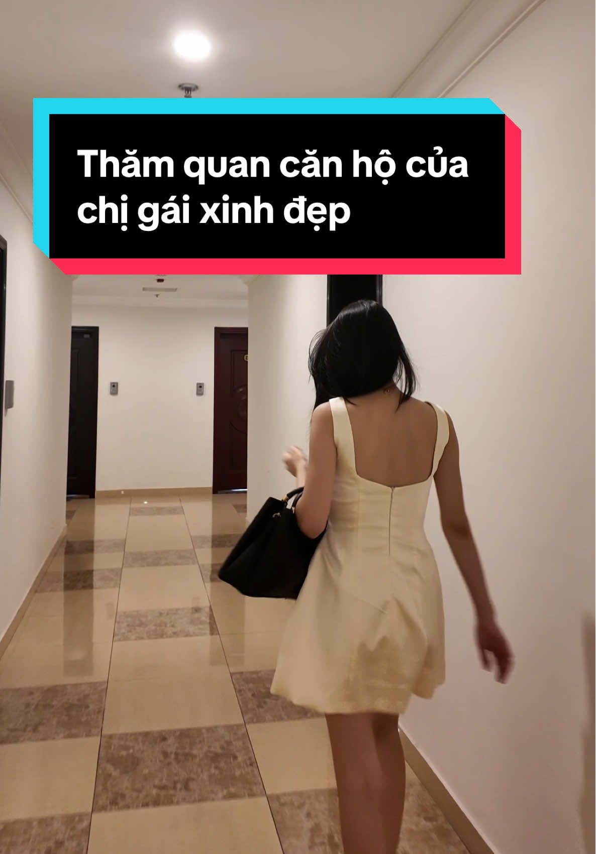 Thăm quan căn hộ 23 tỷ của chị gái xinh đẹp tại Royal City #minhquytimnhadep #canhocaocap #reviewnha #chungcu 