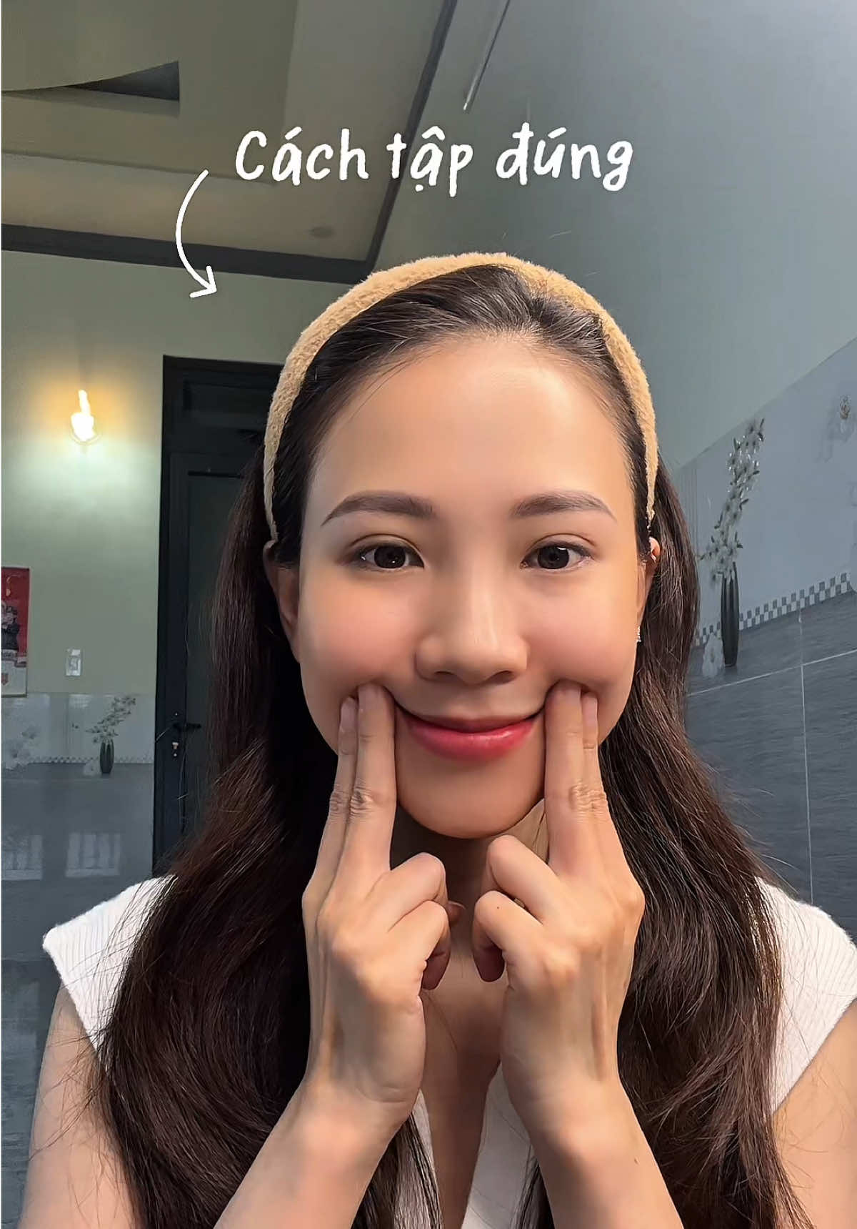 Tập 1: Series sửa sai các động tác Massage, Yoga, Mewing cho mặt #chihovlog #mewing #yogamat #boxstudio 