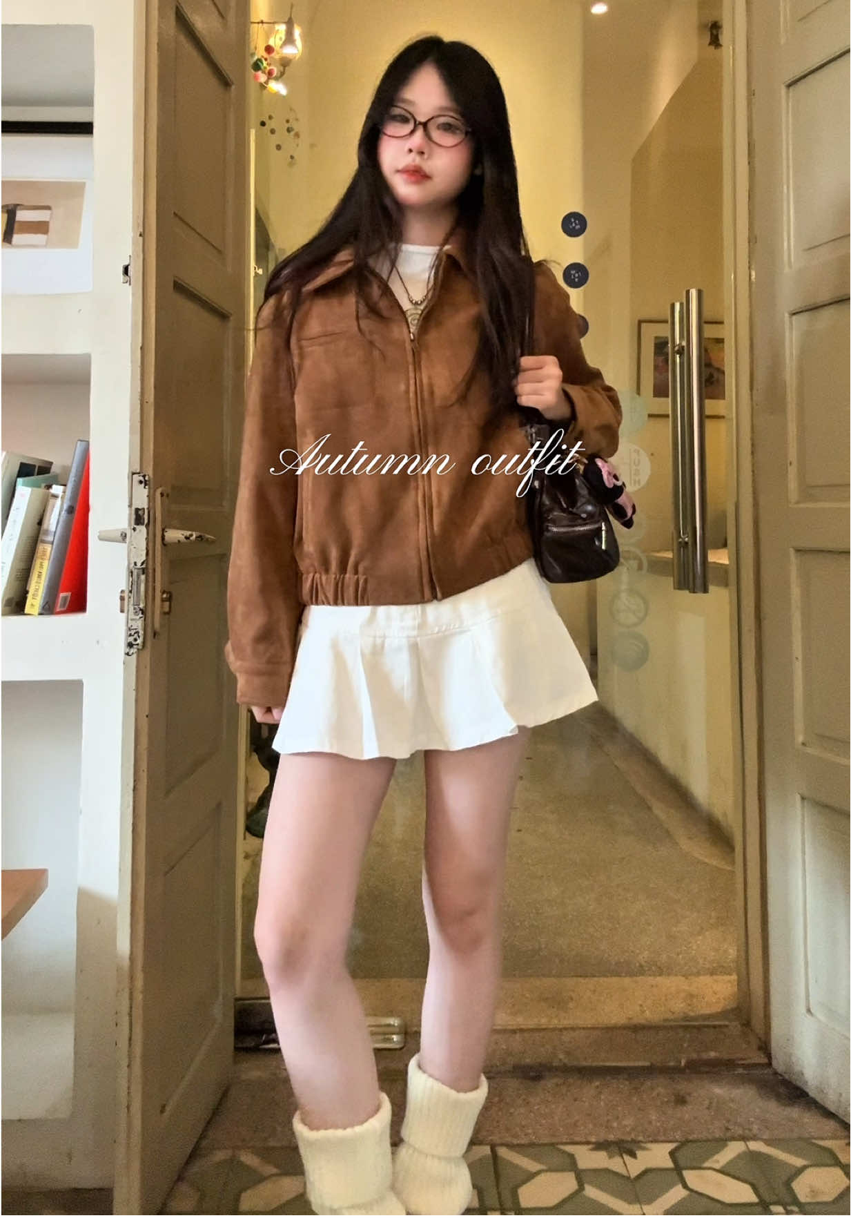 Khoác da lộn vừa xinh vừa dày vừa ấm #OutfitIdeas 
