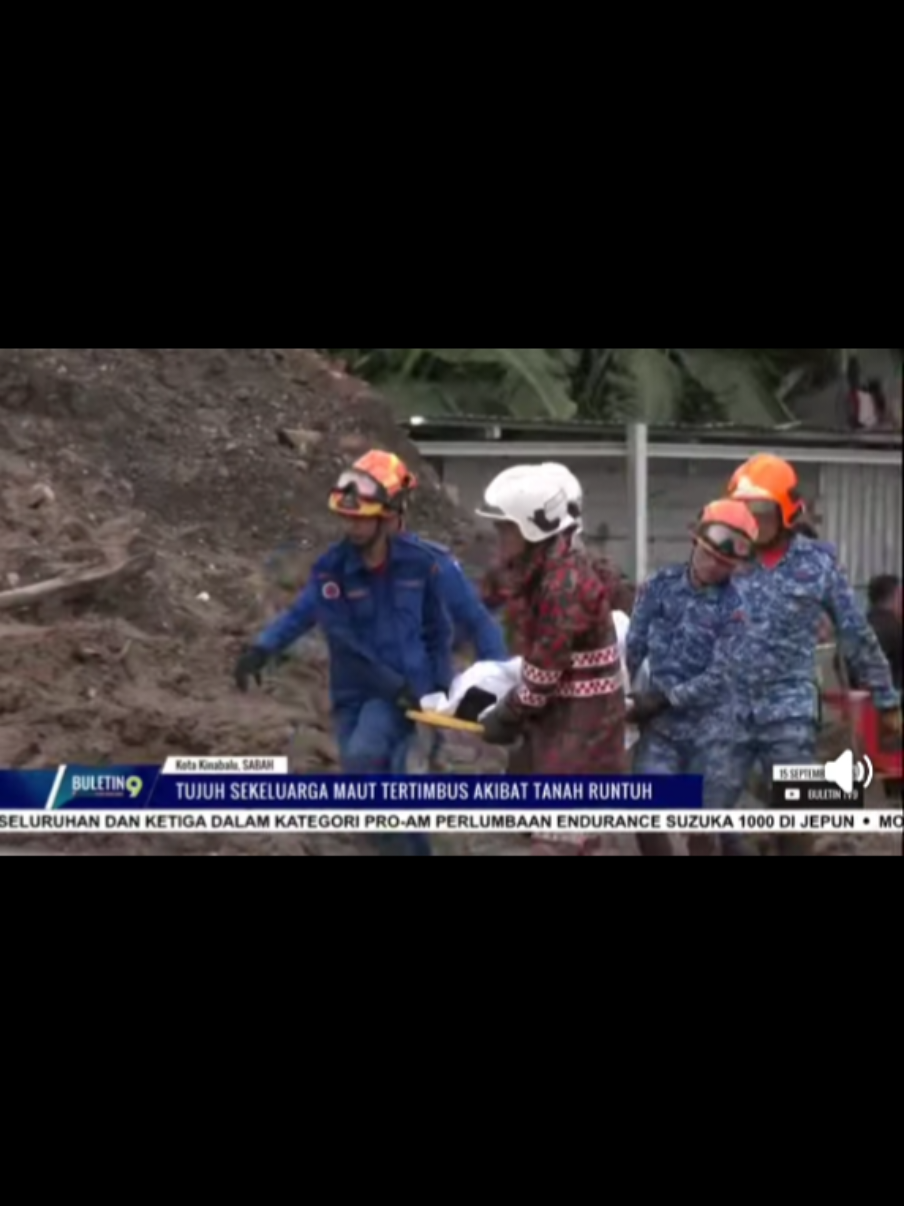 Tujuh sekeluarga maut dalam kejadian tanah runtuh di Kolombong Kota Kinabalu Sabah siang tadi. #tanahruntuh #sabah #berita 