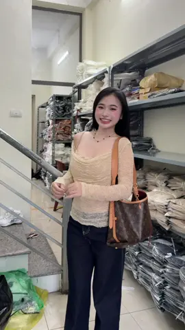 Thu đến mặc áo ren là quá hợp nó luôn ak 🥳🥳🥳 #viral #xuhuong 