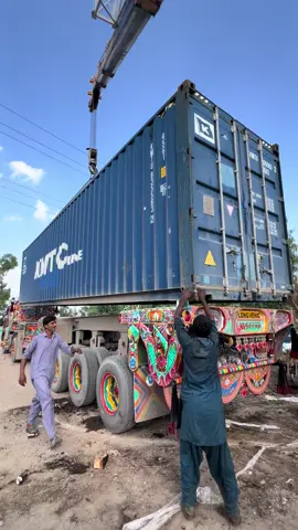 Container Loading On Trailer #automobile #repair #restoration #skills #mechanic 