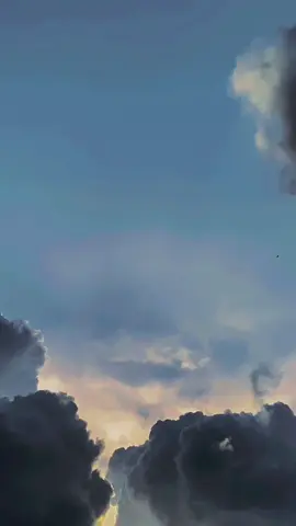 Mataharinya lagi ketutup mendung beberapa hari ini ☁️🤏🏻 #fyp #langit #awan #astrophile #nature 