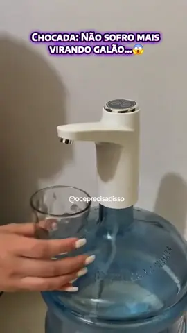 Bebedouro bomba elétrica recarregável para galão de água  Serve para todos os tipo de galão  #bebedouroportatil  #bombadeaguaportatil  #bombaparagalaodeagua  #CapCut  #praticidadenacozinha 