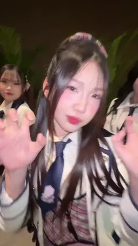 สามคนนี้อายุเท่ากันหมด🫶🏻 #MarineBNK48 #LBNK48 #BlytheBNK48 #BNK48