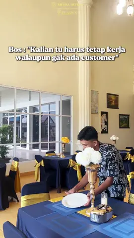 📹 POV: Bos bilang 