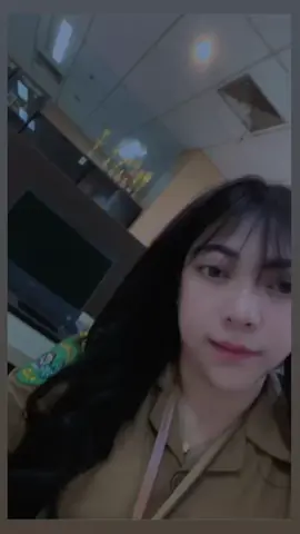 suka lagunya tp gk tau artinya 🤭
