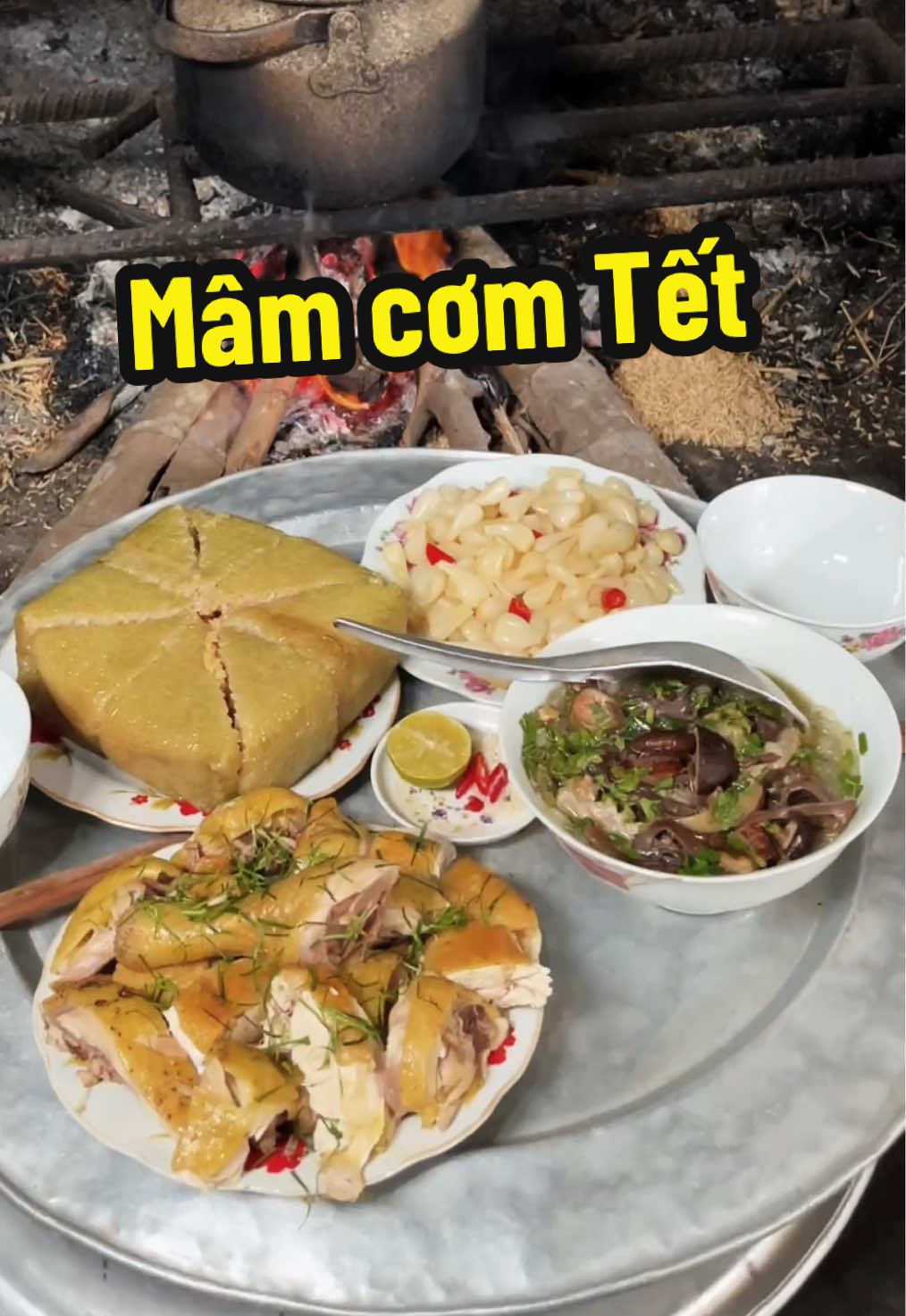 Đến Tết mới dám thịt Gà ăn 😋 Mâm cơm Chiều 30 Tết 🥰 #chieu30tet  #tetxua 