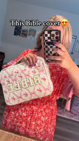 Oh I love this Bible cover! It comes with highlighters, pens and Bible tabs! It also comes with a crossbody handle that you can wear . It's so stinking cute! #Biblecover #Jesusgirl #Biblebag 