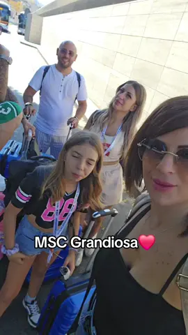 @lorena cavallaro @Antonioillaureato⚽🥎🏀 