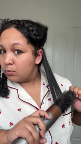 Straightening my hair @K18 Hair @Dyson USA @Cloud Nine @Denman Brush #silkpressnaturalhair #straighteninghair #levelupafrica #naturalhairtiktok #hairtok 