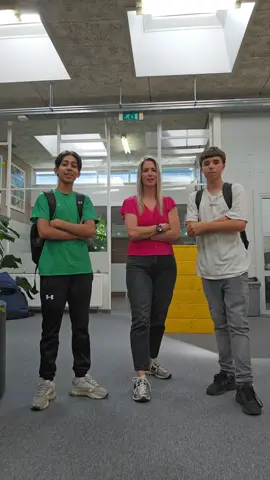 Weer keer Tiktokje op verzoek van deze🤩🫶 #fyp #vmbo #foryou #school  #fyppppppppppppppppppppppp 