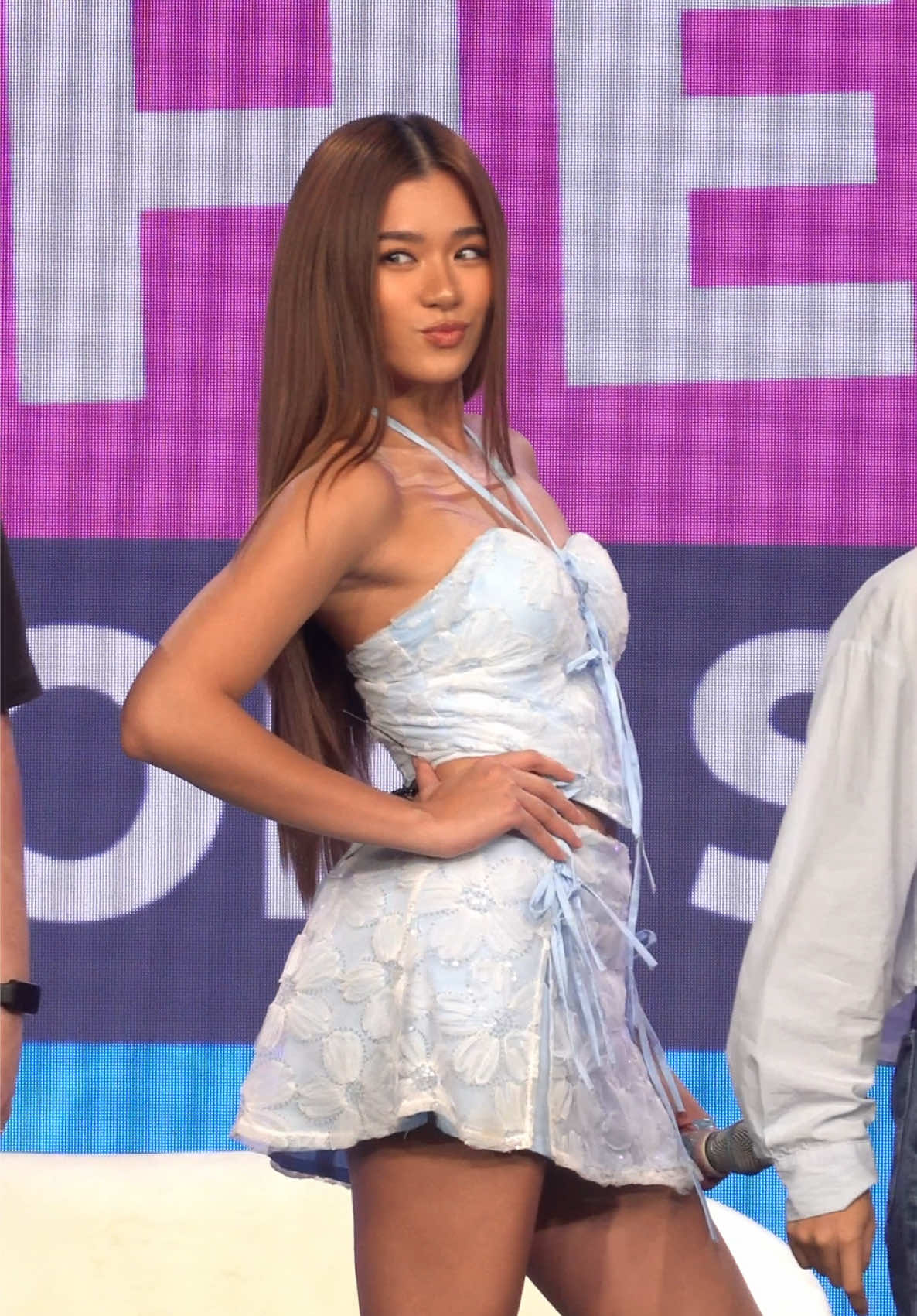 @Bini Aiah Arceta rampa 😋 BloomingGDay WithBINI #GDayBINIFanMeet #GlobeXBINI #BINI #BINI_AIAH