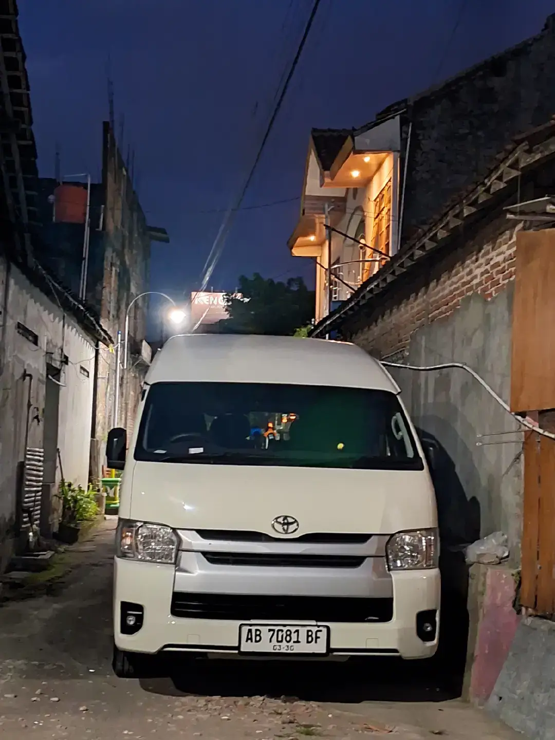 Sewa mobil jogja Sewa mobil yogya Sewa mobil solo Available  Rsv/more info: 083824062384 📍Bantul, Yogyakarta #sewamobiljogja #sewamobilsolo #hiace #jogja #transportjogja 