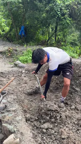 मिहीनेती,ज्ञानी प्यारो भाई सुदिप