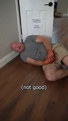 Real things I’ve seen as a Paramedic. The panic in his eyes said everything. #floor #ems #split 