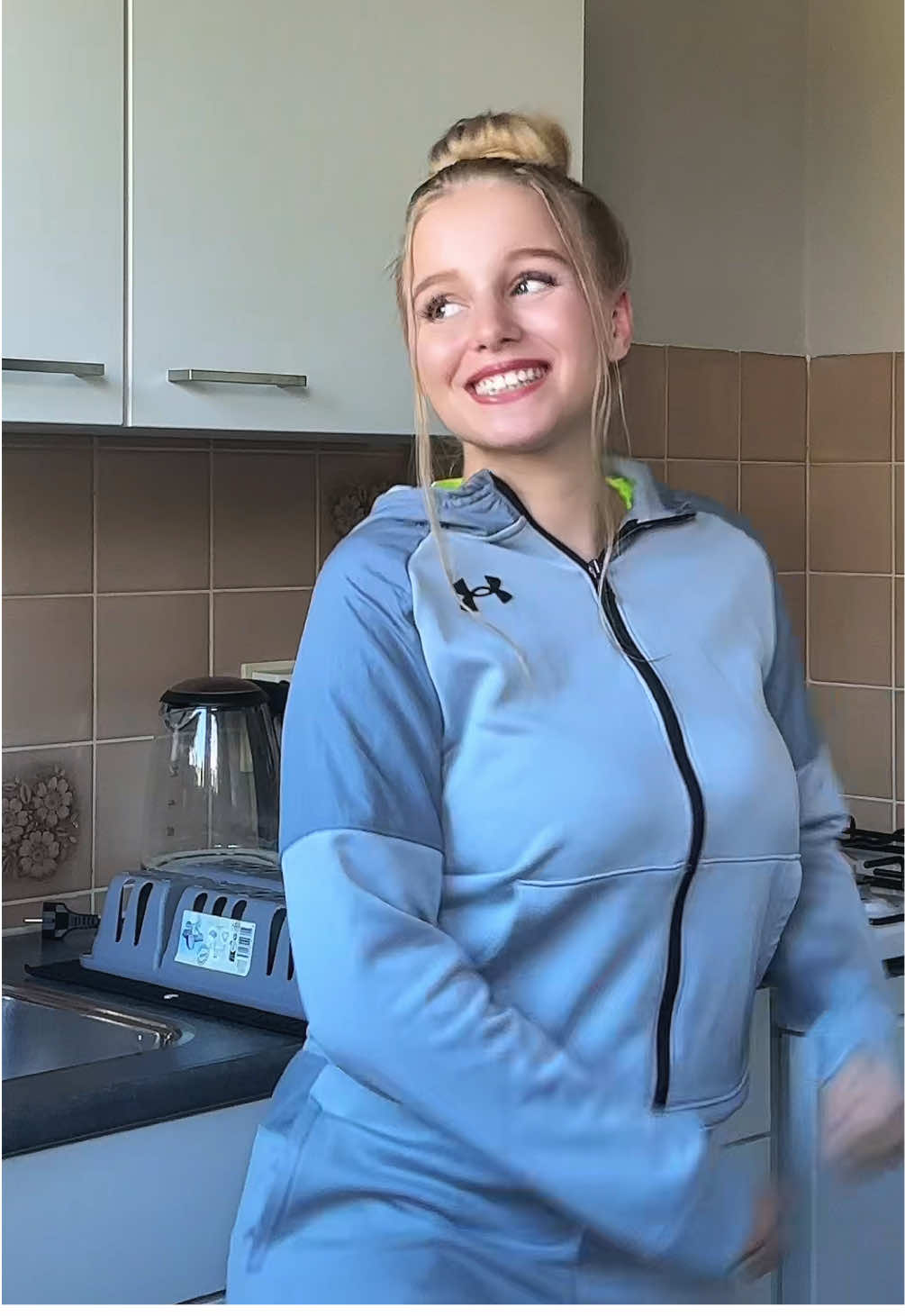 258/365 - wie moet jou huiswerk maken?? 🤪 #sandydenice #foryoupage #trending 