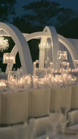 All white Luxe celebration, whatzapp 067 284 7820 for bookings no DM's #SAMA28 #OpulentExperience #Pretoriaeventplanner #PretoriaFlorist #PretoriaBalloonArtist 