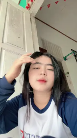 BAJUNYA UKURAN XL😭🙏🏻