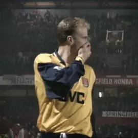 Vol 3. Elegance | Dennis Berkamp #bergkamp #iceman #arsenal #football #fyp 