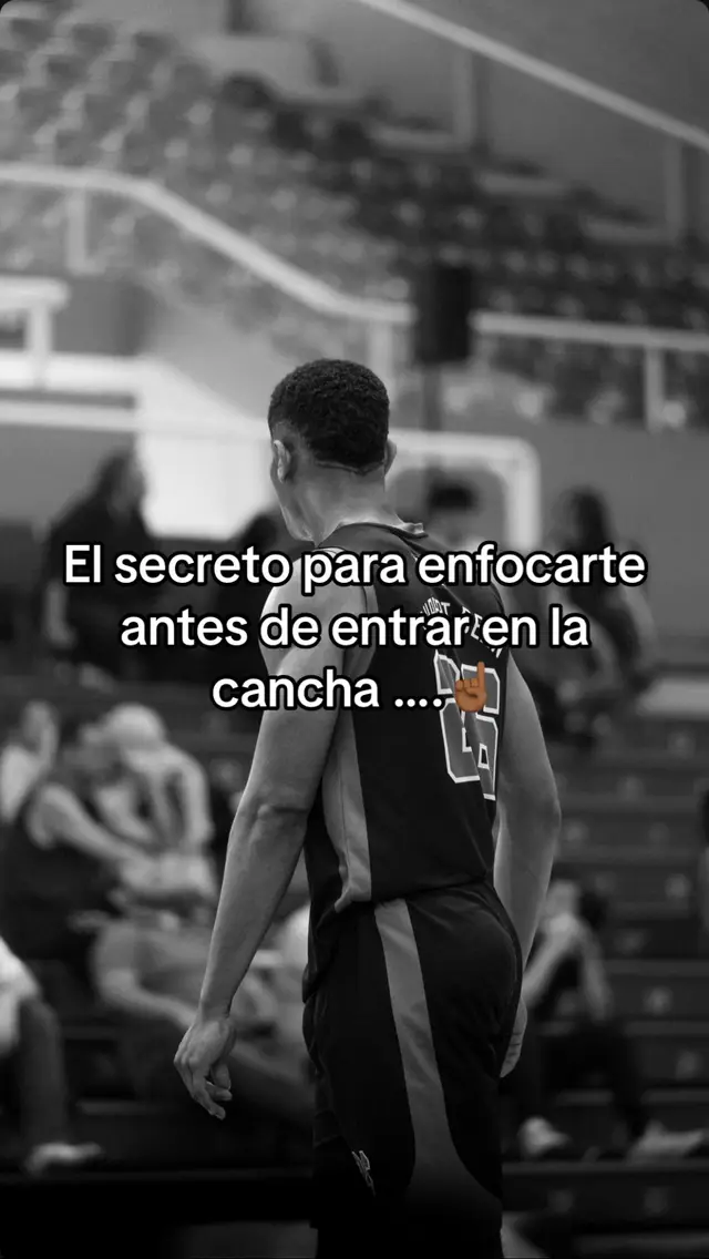 Respira, visualiza, ejecuta. Solo tú y la cancha.” Disfruta del juego 🏀 #parte3 #dunk #motivacion #basketball #fyp 