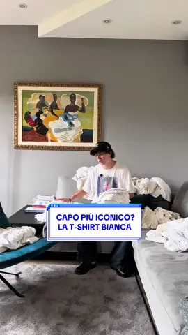 Il capo più iconico di sempre? Senza alcun dubbio la T-Shirt bianca 📺📁 #streetwear #vintage #StreetFashion #thrift #vinted