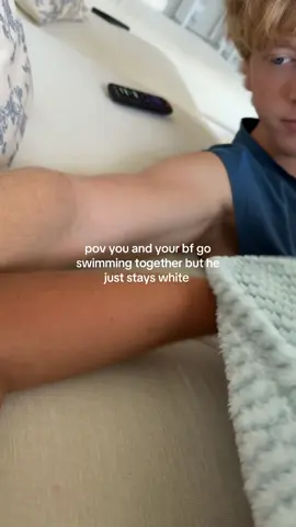 he’s so sad about it😭😂😂 #tanning #swimming #Relationship 