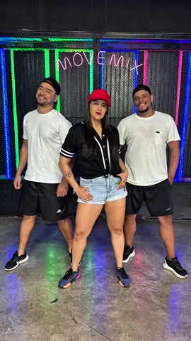 Coreografia completa no canal Move Mix no #youtube #movemix #movemixoficial #movemixdançaparatodos #maonojoelhinho @Rogerinho🎶 @Evelin Gomes @wills.movemix @Eduardo Reis 