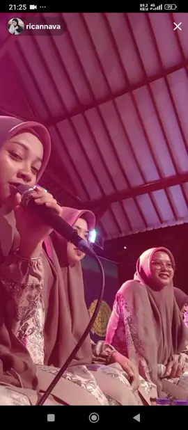 MasyaAllah heboh ga tuh para jama'ah 🤩@ricannava  #sholawatan  #ifrohunnuruatana  #berandatiktok   #semuaorang  #fyp 