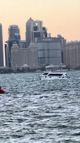Beauty view qatar🇶🇦📍#foryourpage #dohaqatar🇶🇦 #newvideo #plzsupport #cornicheqatar 