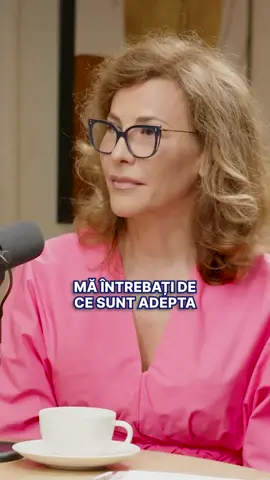 🍵🌿😌 Ce beneficii are consumul CEAIULUI 🤔 ✨ Cum alegem un ceai de calitate 💚🌟 ➤ Dr. Cristina Gladys Al Jashi📹 🎥 #SanatateaTaPrioritateaMea #DrAdinaAlberts #remedii #sanatateaevitala #parteneriatplatit #Dr_Cristina_Gladys_Al_Jashi #normens #hyllanpharma #menstruație Suplimentele alimentare nu trebuie să înlocuiască o alimentaţie variată şi adecvată.