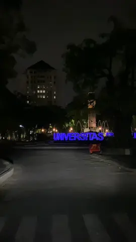 ub jam 12 malemm🥺💙  #ub #universitasbrawijaya #abisheva63 