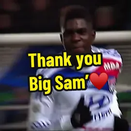 Samuel Umtiti, forever a legend of the game ❤️🇫🇷 #Lyon #Ligue1 #Ligue1Mcdonalds #SportsTiktok #Umtiti @Olympique Lyonnais @yanis.2y 
