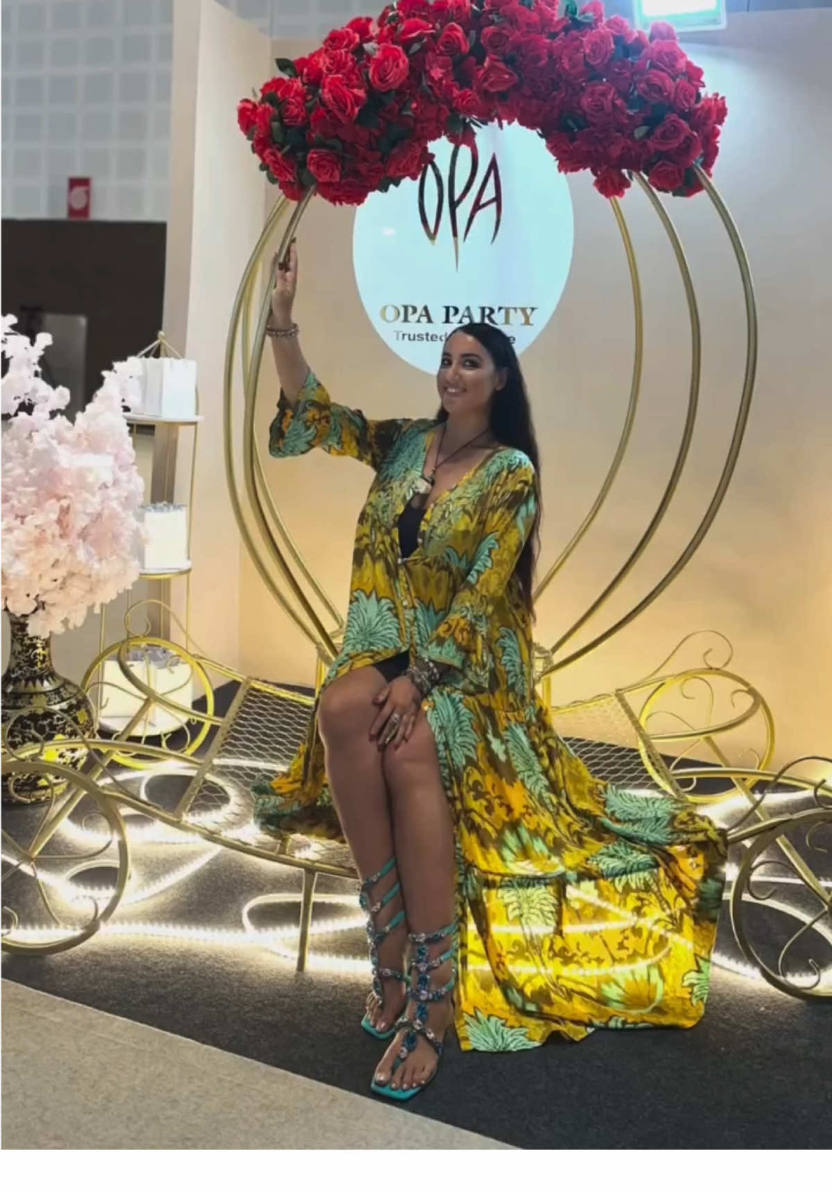 I think I wanna marry you! 😘👑💐👰🏻‍♀️😉 . A beautiful day spent at The @gulfbrideshow in Dubai between dreamy bridal dresses, accessories, artists, businesses of any kind to make your big day so special! . I tried stunning outfits, precious abayas, I met amazing people and I really enjoyed spending time at the @dubaiworldtradecentre  . Shout out to the stunning collection of @elle_by_eliana the fashion show was a dream, congratulations! . The show is on till September 18th don’t miss it! . @pamelaquinzi  @wavesandrunways International  Digital & POD Magazine  @melapainternational  @kilame . . . #dubai #melapainternational #gulfbrideshow #dubaitradecenter                