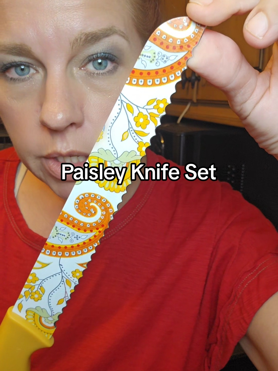 This Kitchen knife set with Paisley Print design has been amazing and the design does not come off #knifeset #astercook #knives #kitchenknifeset #christmasgiftideas 
