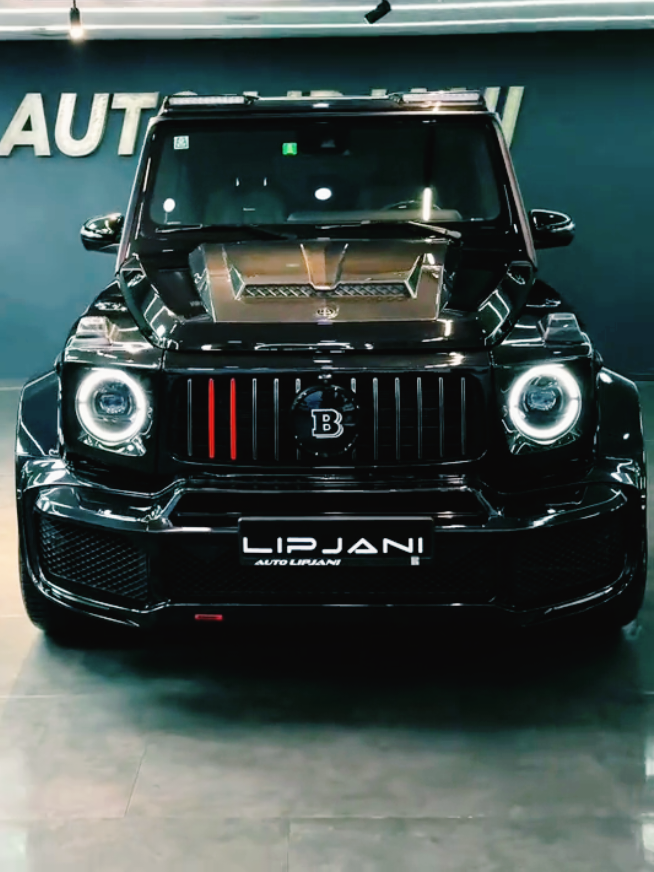 Mercedes-Benz BRABUS ❤️‍🔥  #mercedes #brabus #explore #mercedesbenz #fyp #luxurycars #fouryou #سيارات_فخمة #1mviews #luxurylifestyle #amin25🥃 #tik_tok 