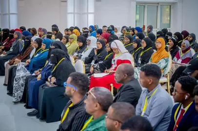 WAXAAN Κυu haynaa FURSAD SHAQO ABUUR ganacsi Xoriyad dhaqale iyo xoriyad wakhti ka dhaxl Dhaliyada somaliyeed waxey leeyihiin riyooyin wengsn oo waa weyn, balsee waxay la, yihiin xalka ay ka rumeyn lahaayeen Hadafkaas, Ikn mid ogow raadinta Fursdaha ayaa ah Furaha dhamaan wadooyinka shaqda iyo Isbedelka, sidoo kele in aad tahay qof ka faaideysta mrka ay soomaraan Fursadaha.,, Hadaba zxpiyaal waxa jira #FURSAD #GANACSI #CALAMI ah (#JOBCREATION) oo sida aad ka arkeysaan sawirada waa dhalinyero Bulsho somaliyeed dalkooda joga dalkooda Fursd balaaran ku xaysta shaqeysaneya, wada shaqeyn iyo mustaqbal Ifaaya leh, hadaba waxa ku furan in aad Kamid noqoto dadka ka faaideystay Fursdan Cajiibka ah.Wa.me/+25261 7824632 kasto aad jogto
