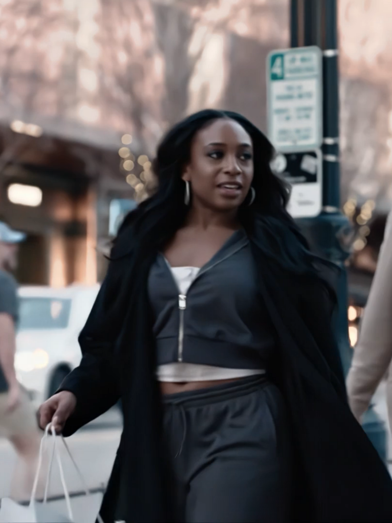 roy had kimmie and mallory on his roster and fumbled both #beautyinblack #beautyinblackseason2 #mallory #kimmie #tylerperry