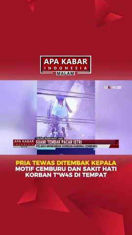 Seorang pria, Dendi Sulistiobudi, tewas di pinggir jalan Kabupaten Tanjung Jabung Barat, Jambi, setelah ditembak di kepala. Pelaku diduga nekat menembak karena sakit hati akibat perselingkuhan korban dengan istrinya. Penembakan terjadi pada Jumat pagi kemarin, ketika korban baru turun dari sepeda motornya. Pelaku yang mengendarai sepeda motor langsung menembak korban dari jarak dekat. 📡 Pantau terus tvOne untuk berita lebih lanjut! #BreakingNews #TanjungJabungBarat #Penembakan #KriminalJambi #tvOne #akitvone #UpdateTvOne #KabarTvOne #apakabarindonesia