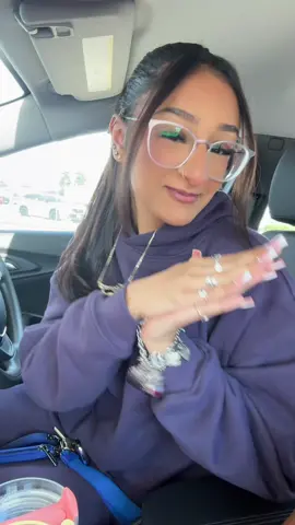 I MISSED HER SOO MUCHMUCH 