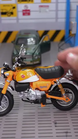 Honda Monkey Bike Die-cast model Unboxing #honda #hondamonkey #diecast #miniature #unboxing #tinkavideos 