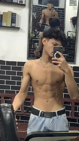 Tutor bulking😭