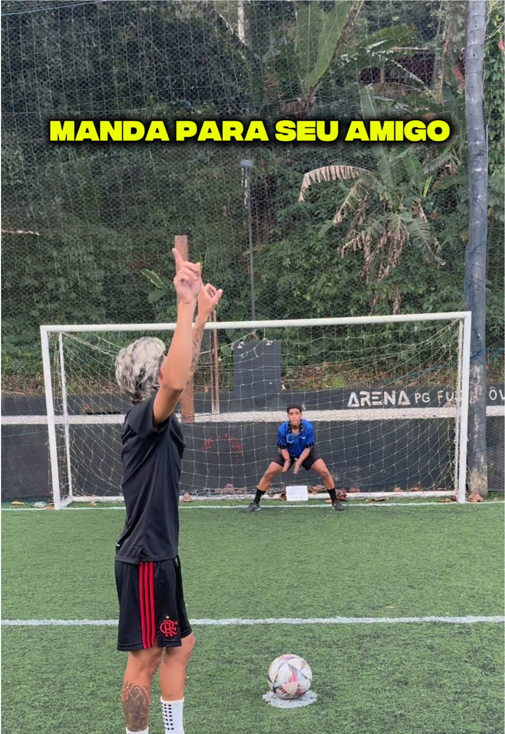 Manda para seu amigo 🤣 . . #futebol #football #soccertiktok #foryoupage @Bruno Rosa @Jorge & Mateus 