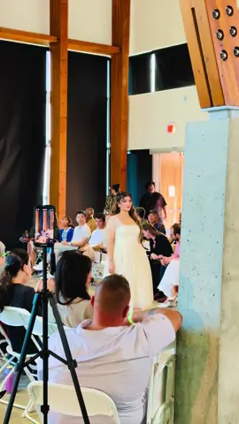 Follow me on insta❤️ @mano123pop #fashionshow #modeling #foryoupage #foryou #vancouver 